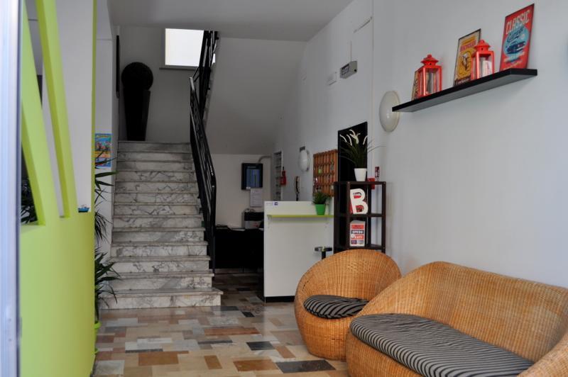 Hotel Urano كاتوليكا المظهر الخارجي الصورة