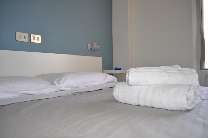Hotel Urano كاتوليكا المظهر الخارجي الصورة