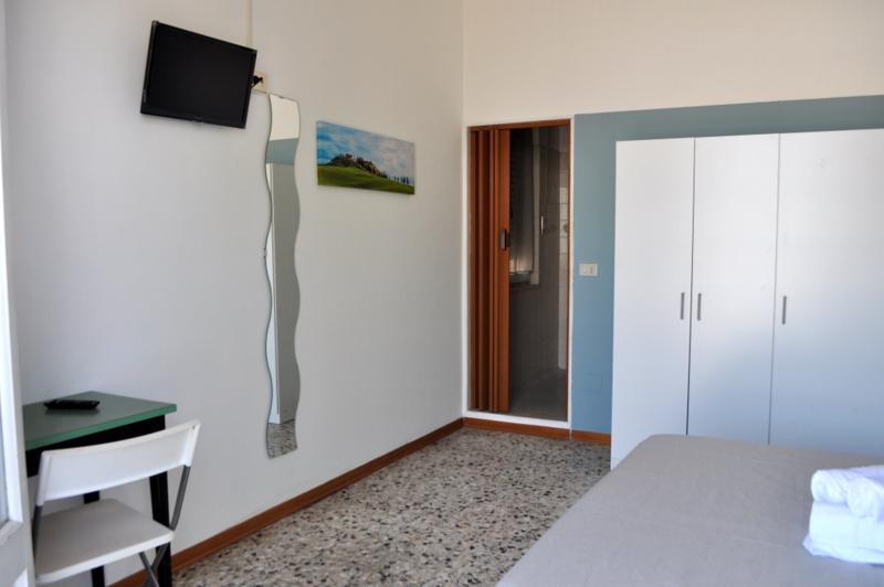 Hotel Urano كاتوليكا المظهر الخارجي الصورة