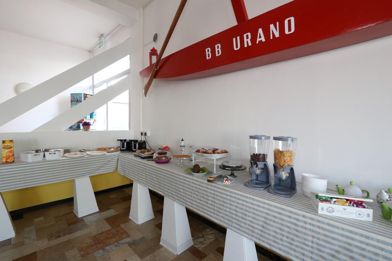 Hotel Urano كاتوليكا المظهر الخارجي الصورة